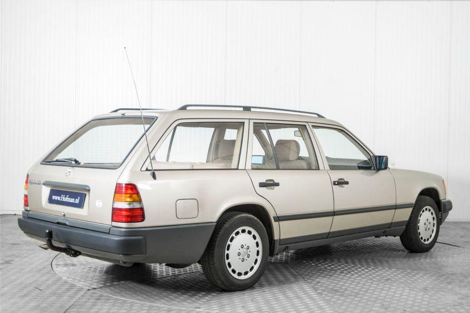 1987 Mercedes - Benz 230TE Combi