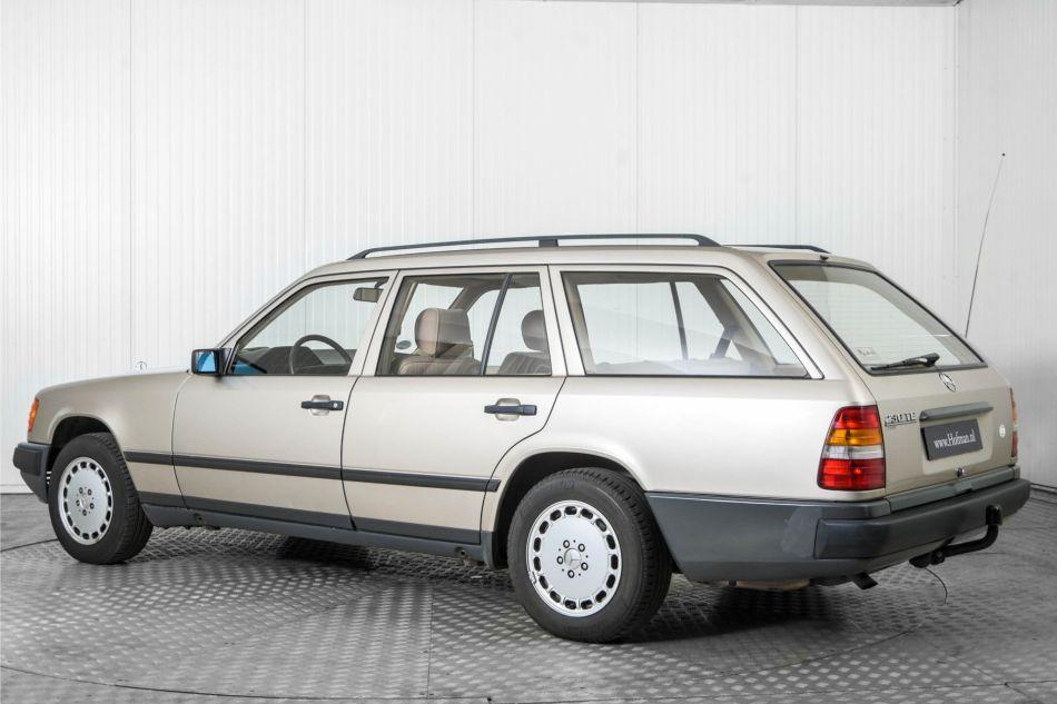 1987 Mercedes - Benz 230TE Combi