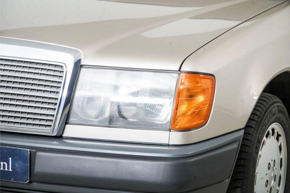 1987 Mercedes - Benz 230TE Combi