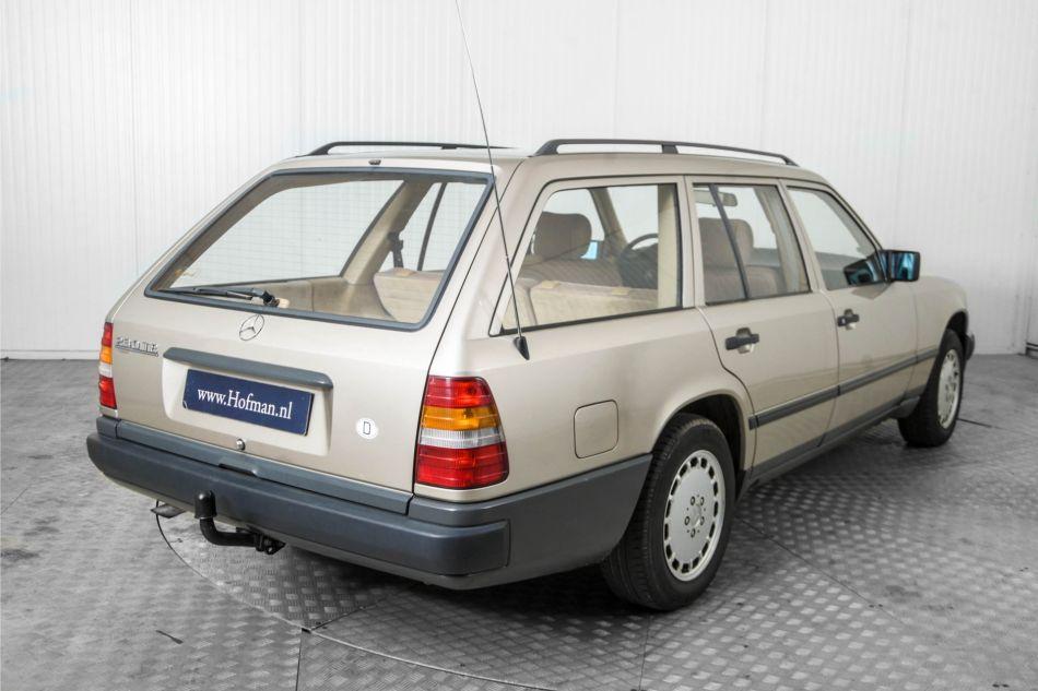 1987 Mercedes - Benz 230TE Combi