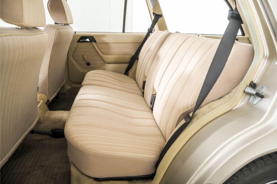 1987 Mercedes - Benz 230TE Combi