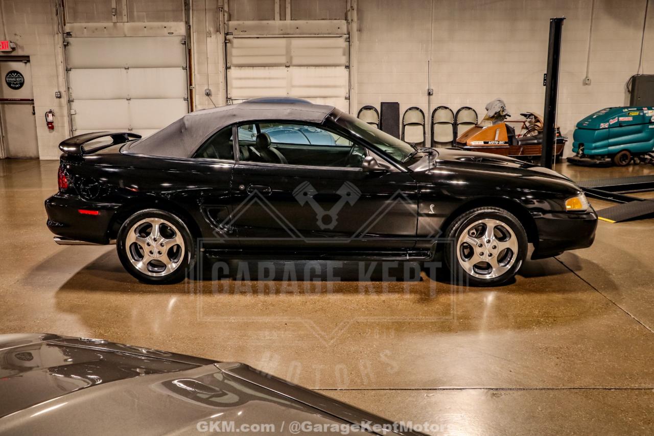 1996 Ford Mustang SVT Cobra