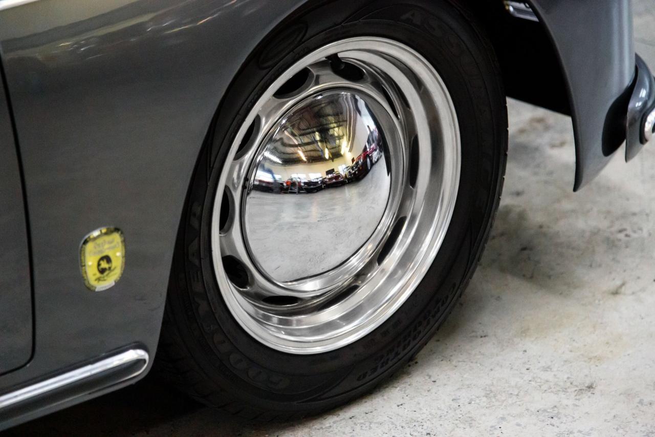 1957 Porsche VINTAGE BUILT TRIBUTE SPEEDSTER