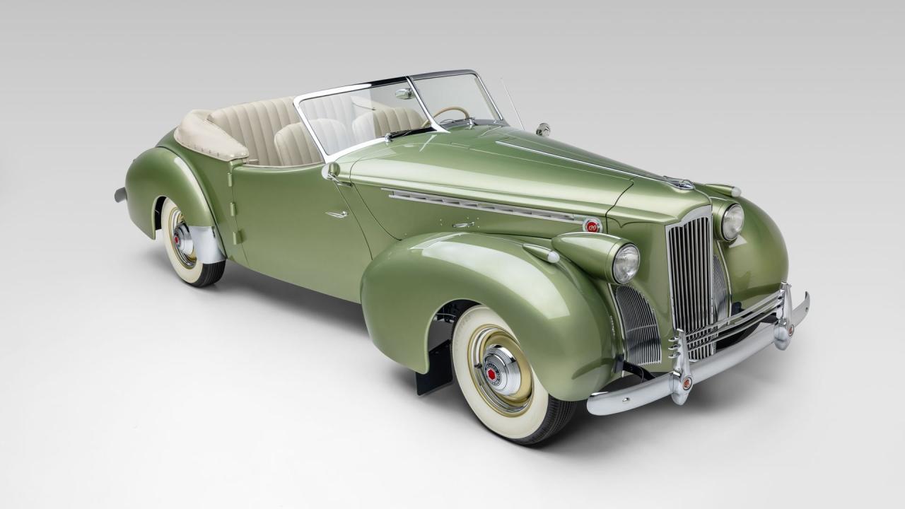 1940 Packard One Twenty Convertible Victoria by Darrin