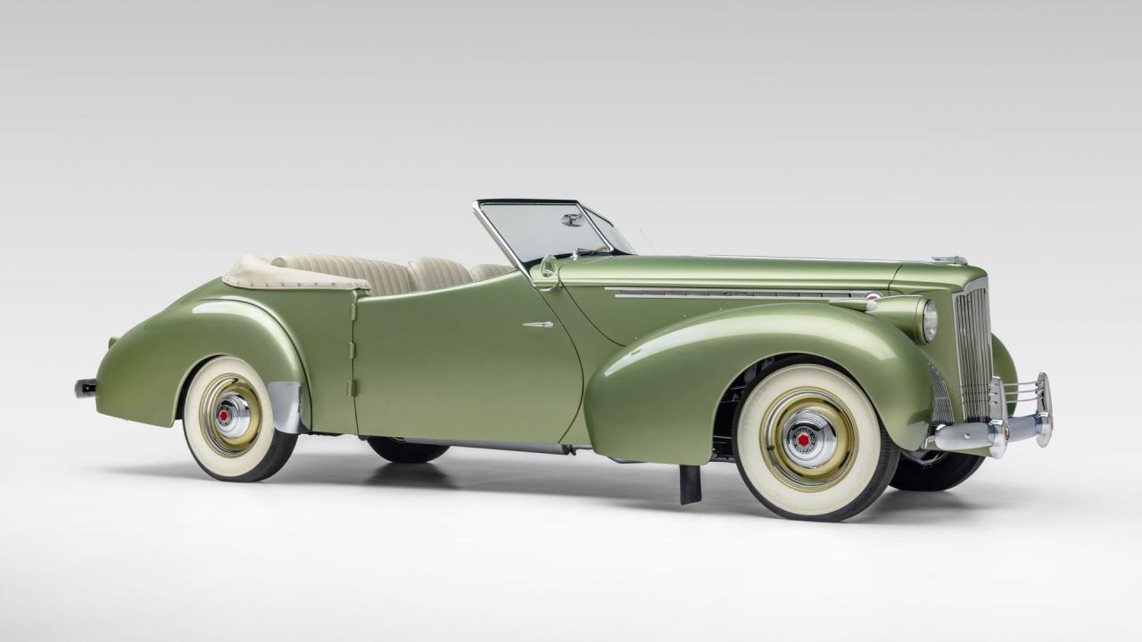 1940 Packard One Twenty Convertible Victoria by Darrin