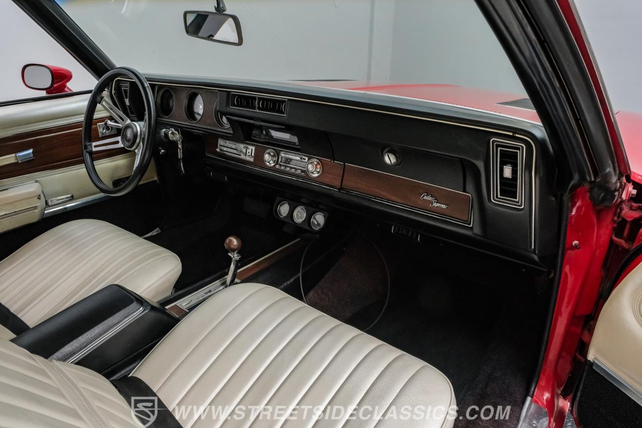 1971 Oldsmobile Cutlass Supreme Restomod