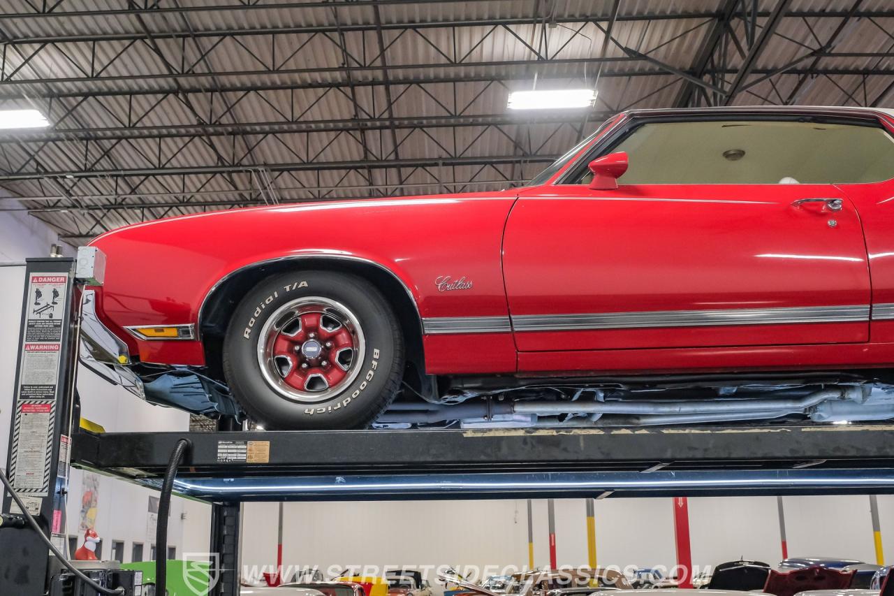 1971 Oldsmobile Cutlass Supreme Restomod