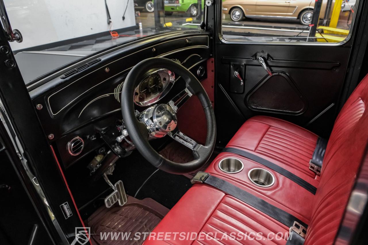 1932 Ford Model B Pickup Streetrod