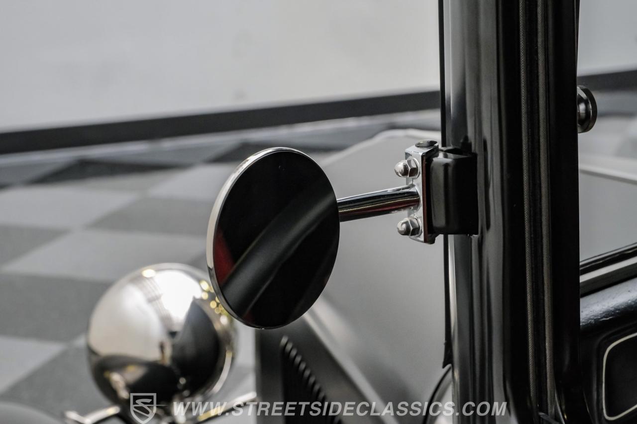 1932 Ford Model B Pickup Streetrod
