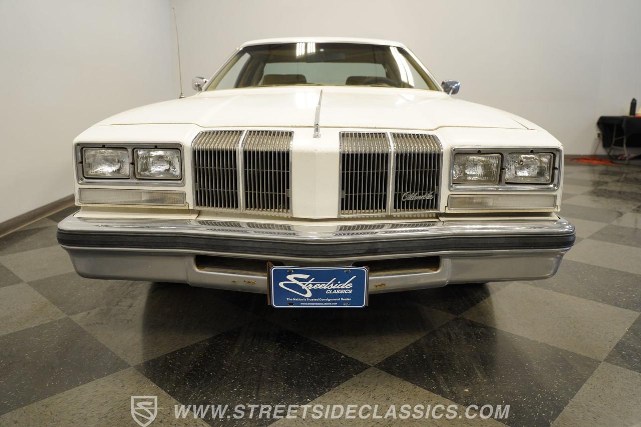 1976 Oldsmobile Cutlass Salon