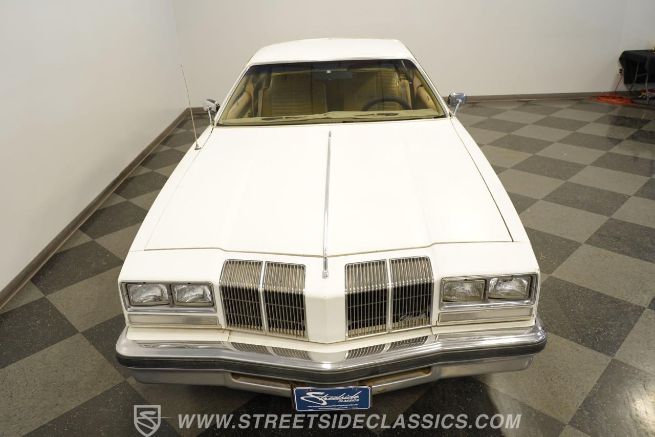 1976 Oldsmobile Cutlass Salon