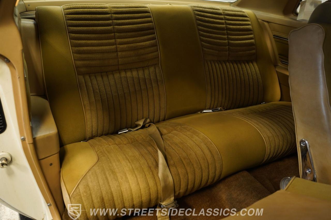 1976 Oldsmobile Cutlass Salon