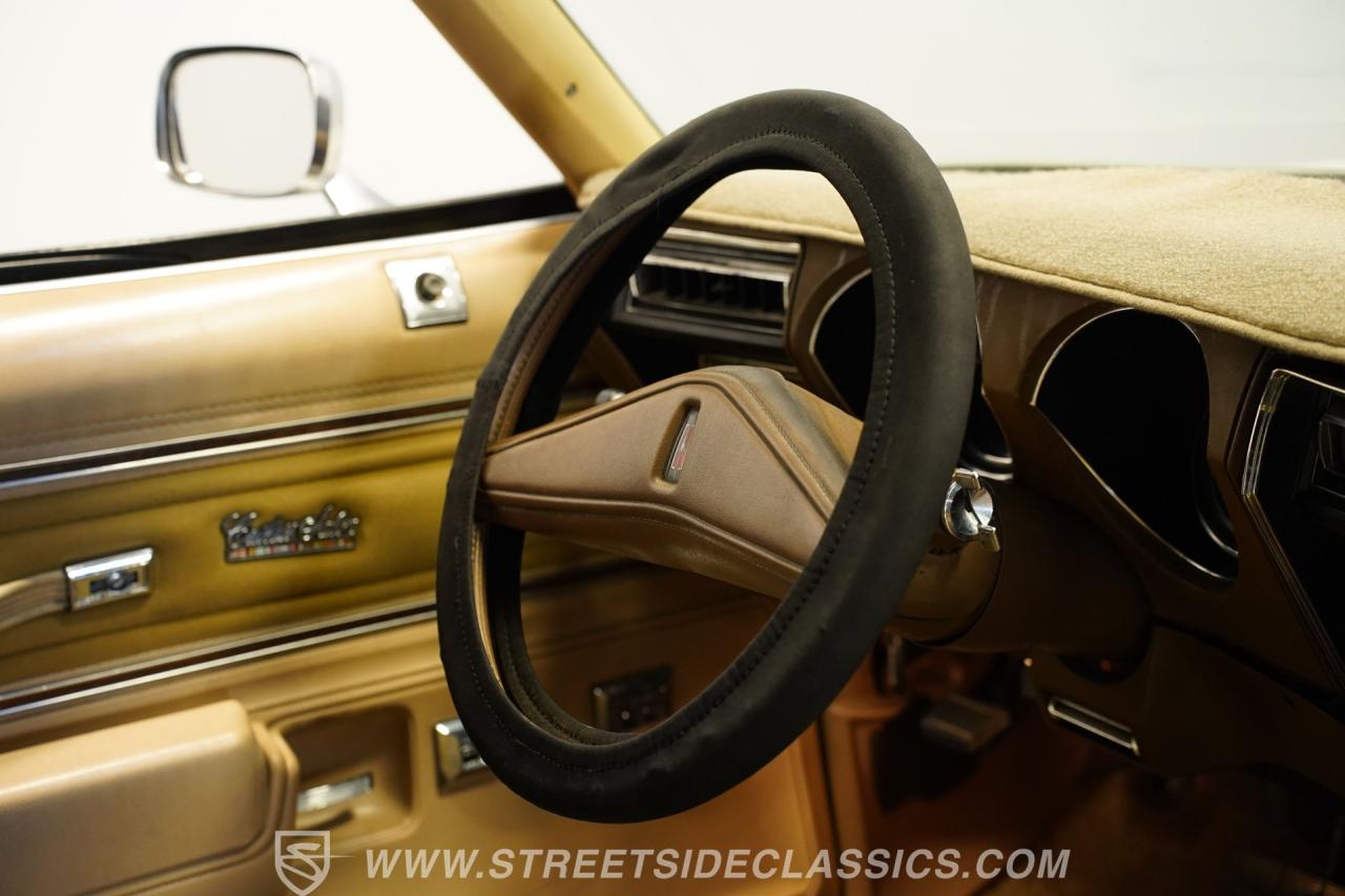 1976 Oldsmobile Cutlass Salon
