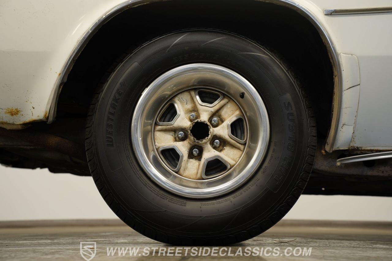 1976 Oldsmobile Cutlass Salon