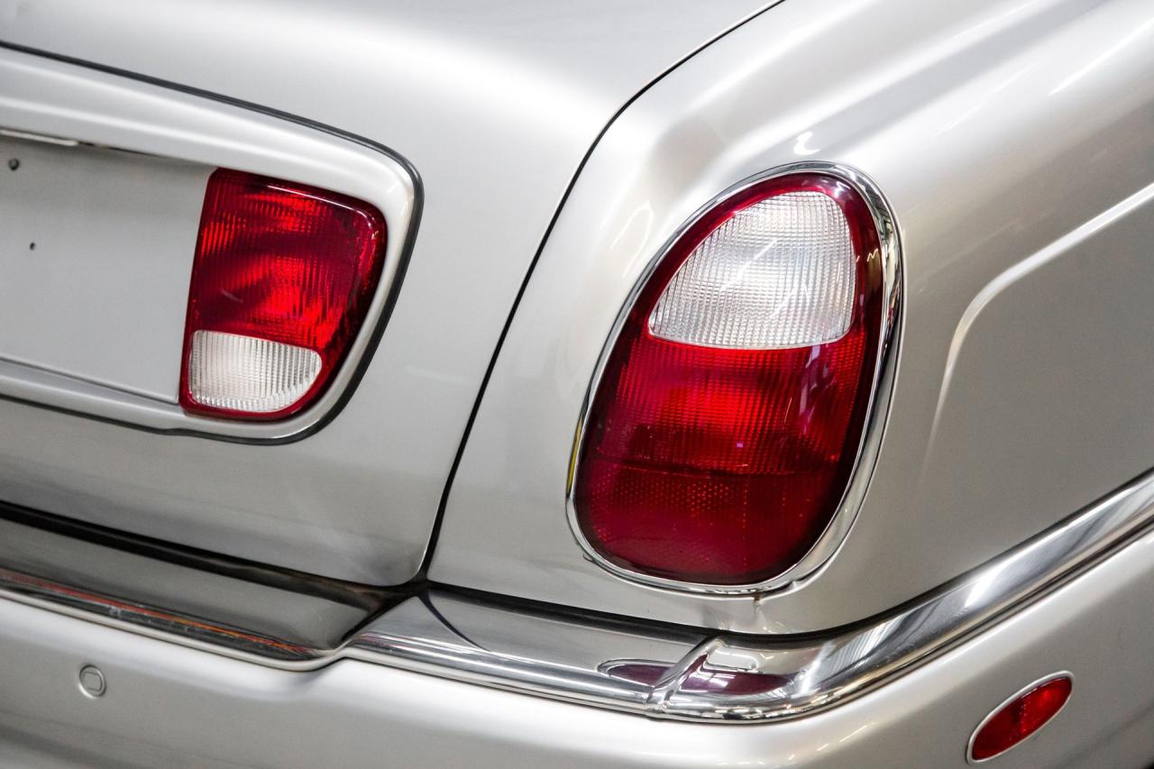 2001 Bentley Arnage Red Label