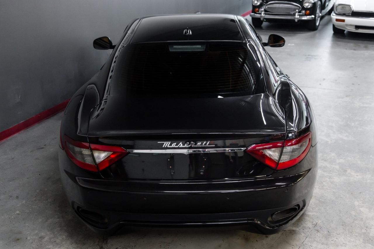 2013 Maserati Gran Turismo
