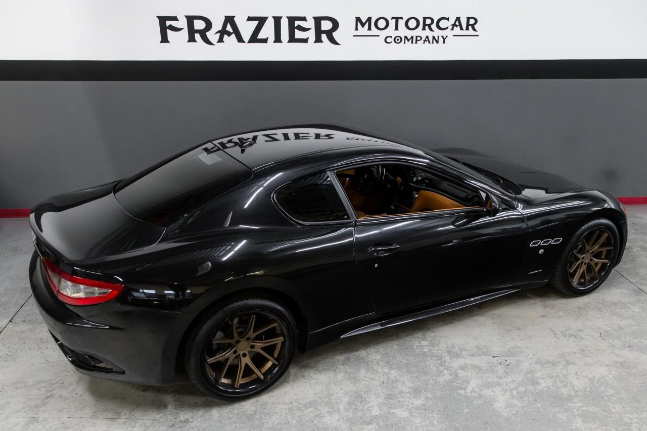 2013 Maserati Gran Turismo