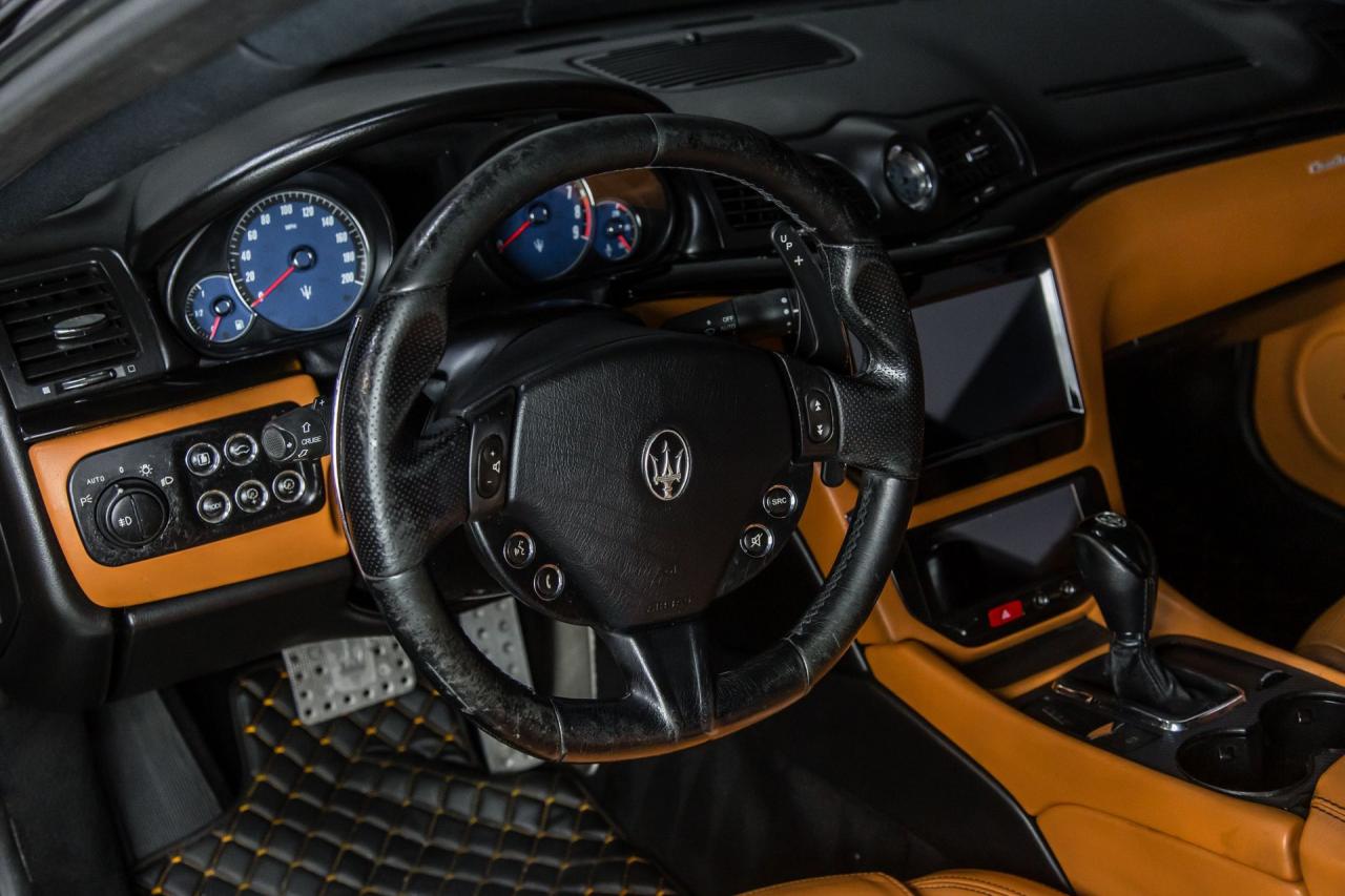 2013 Maserati Gran Turismo