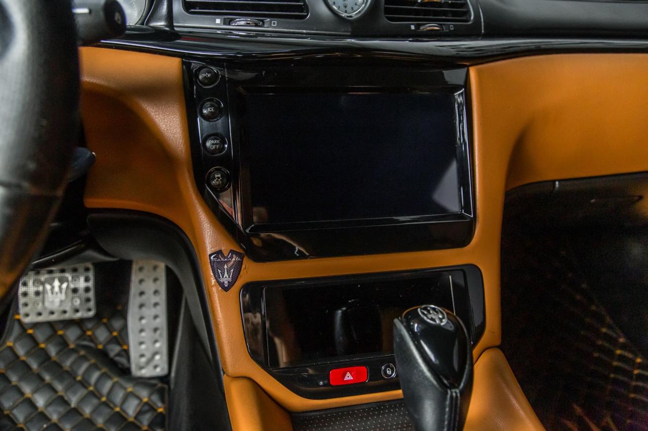 2013 Maserati Gran Turismo