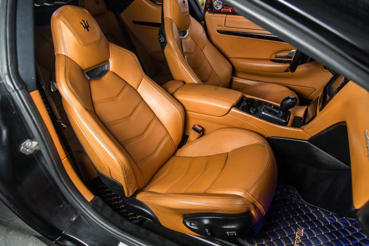 2013 Maserati Gran Turismo