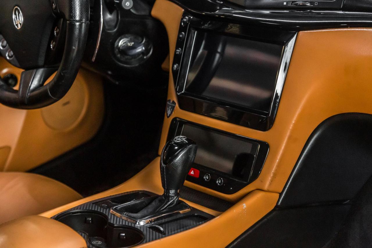 2013 Maserati Gran Turismo