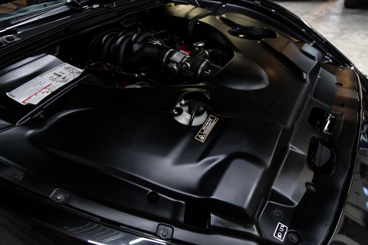 2013 Maserati Gran Turismo