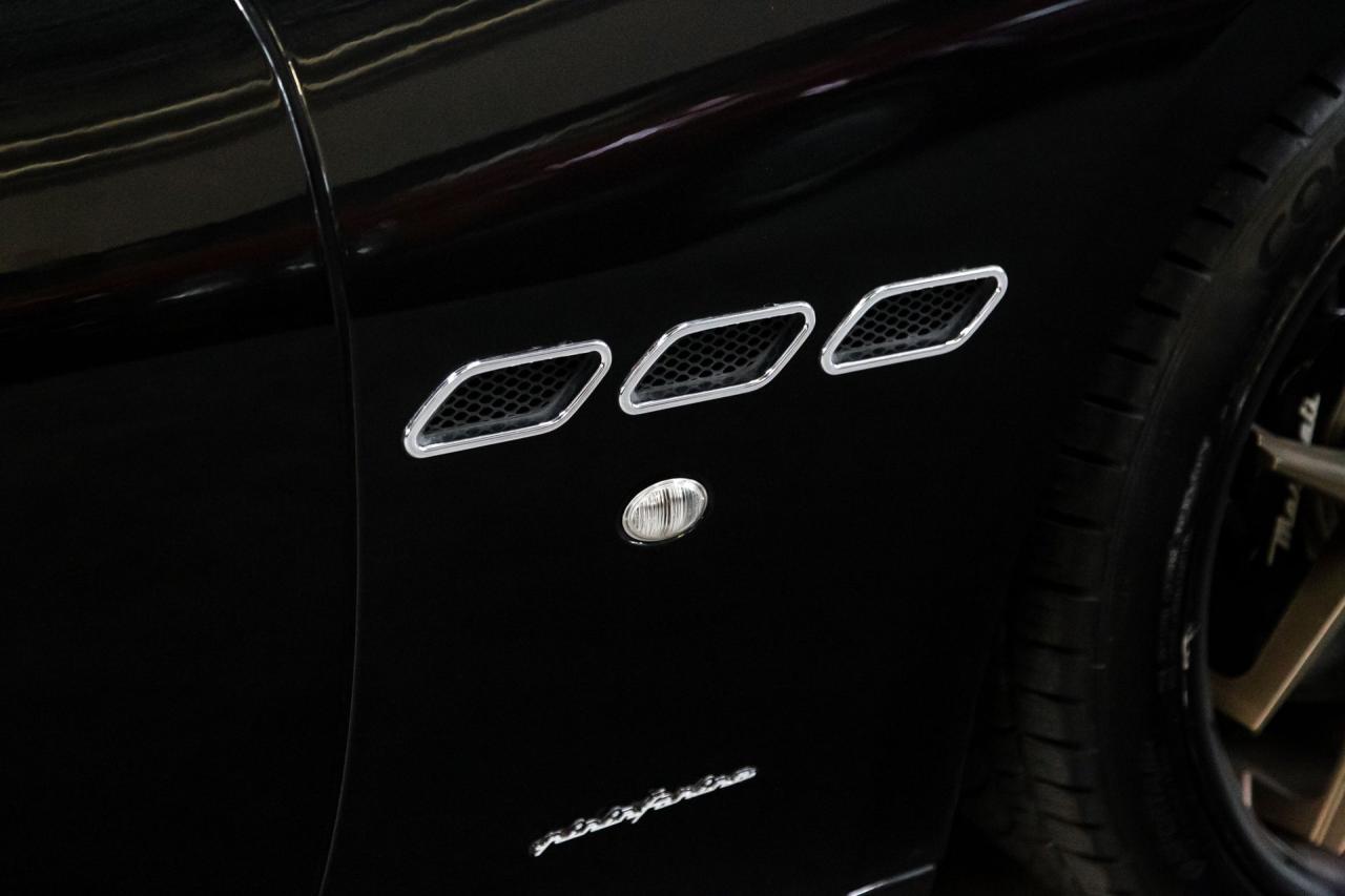 2013 Maserati Gran Turismo