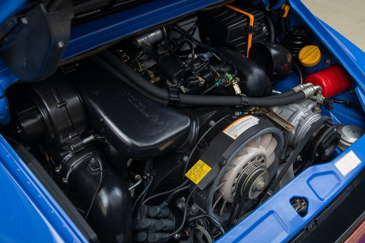1993 Porsche 964 Carrera 2