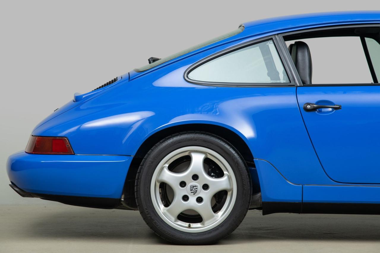 1993 Porsche 964 Carrera 2