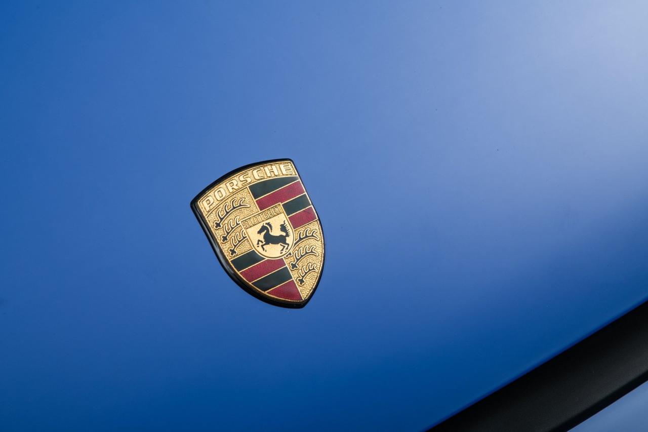 1993 Porsche 964 Carrera 2