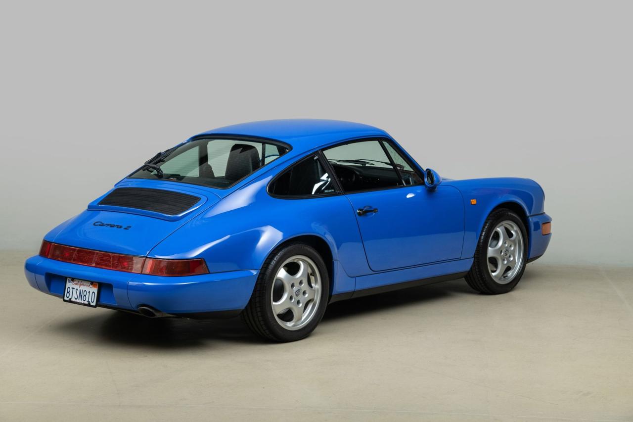 1993 Porsche 964 Carrera 2