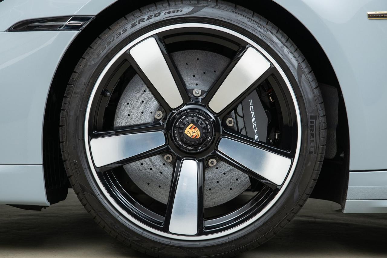 2023 Porsche 911 Sport Classic