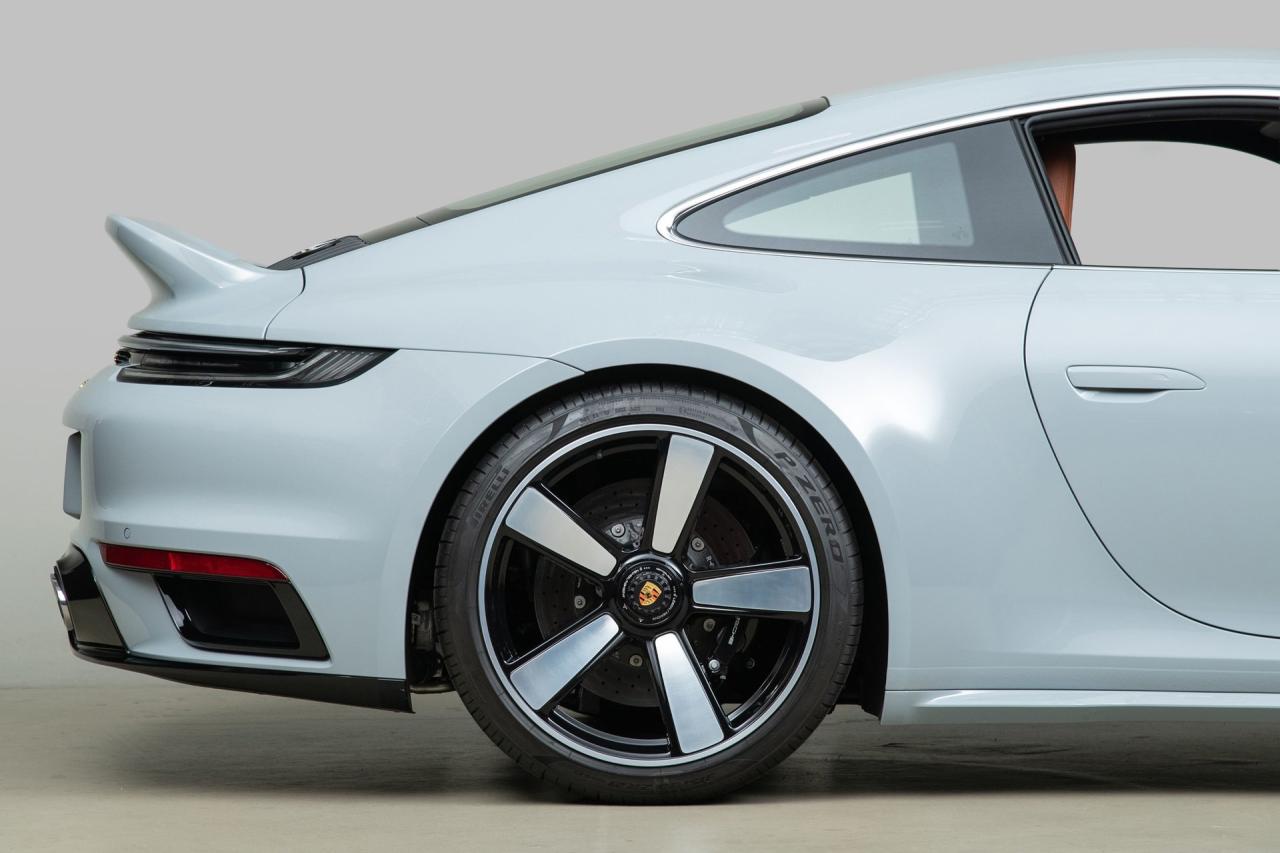 2023 Porsche 911 Sport Classic
