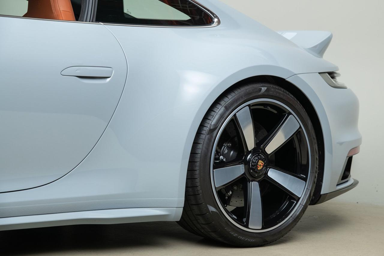 2023 Porsche 911 Sport Classic