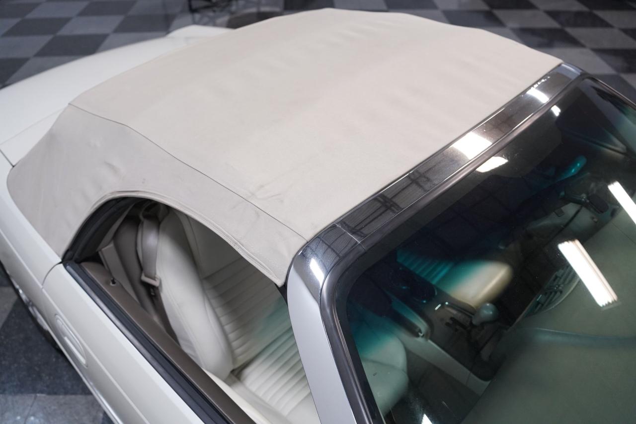 2005 Ford Thunderbird 50TH Anniversary Cashmere Edition