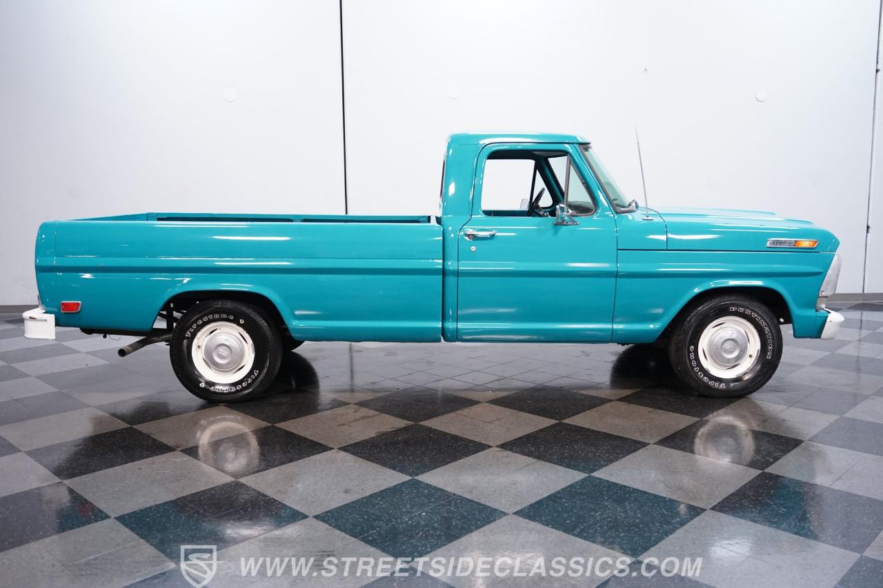 1969 Ford F-100