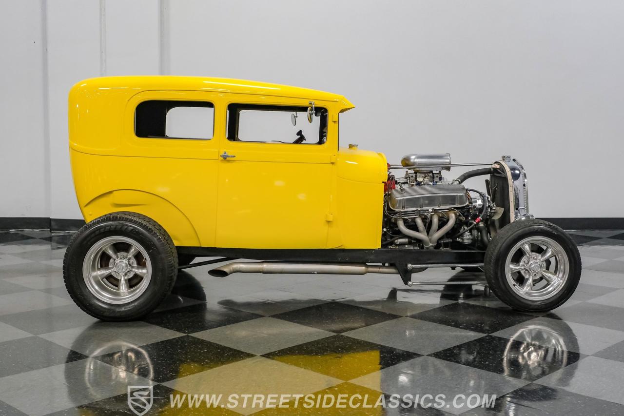 1929 Ford Model A 2-Door Sedan Hotrod