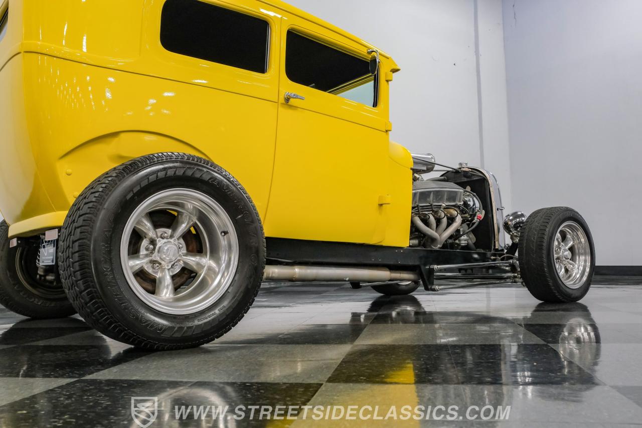 1929 Ford Model A 2-Door Sedan Hotrod