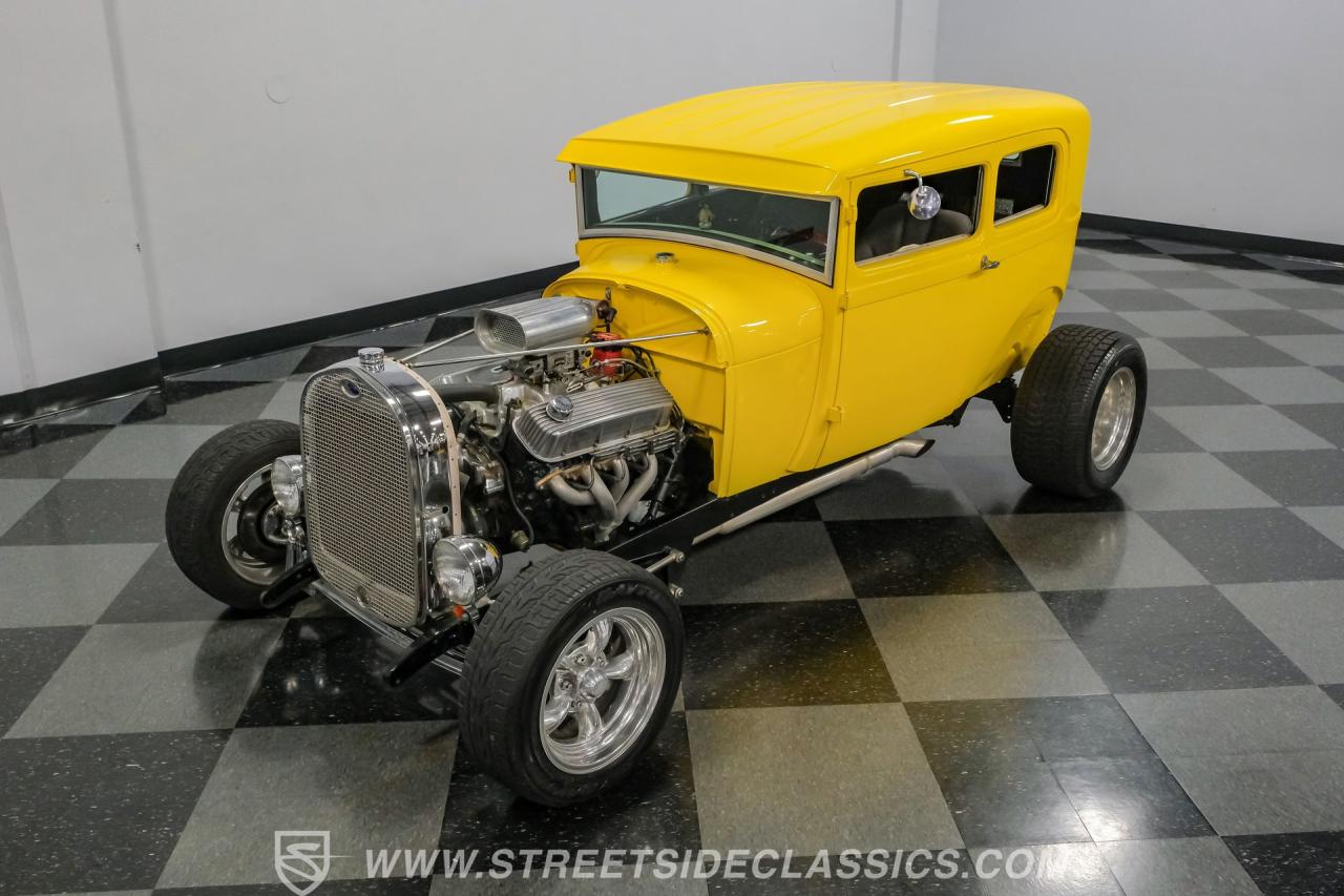 1929 Ford Model A 2-Door Sedan Hotrod
