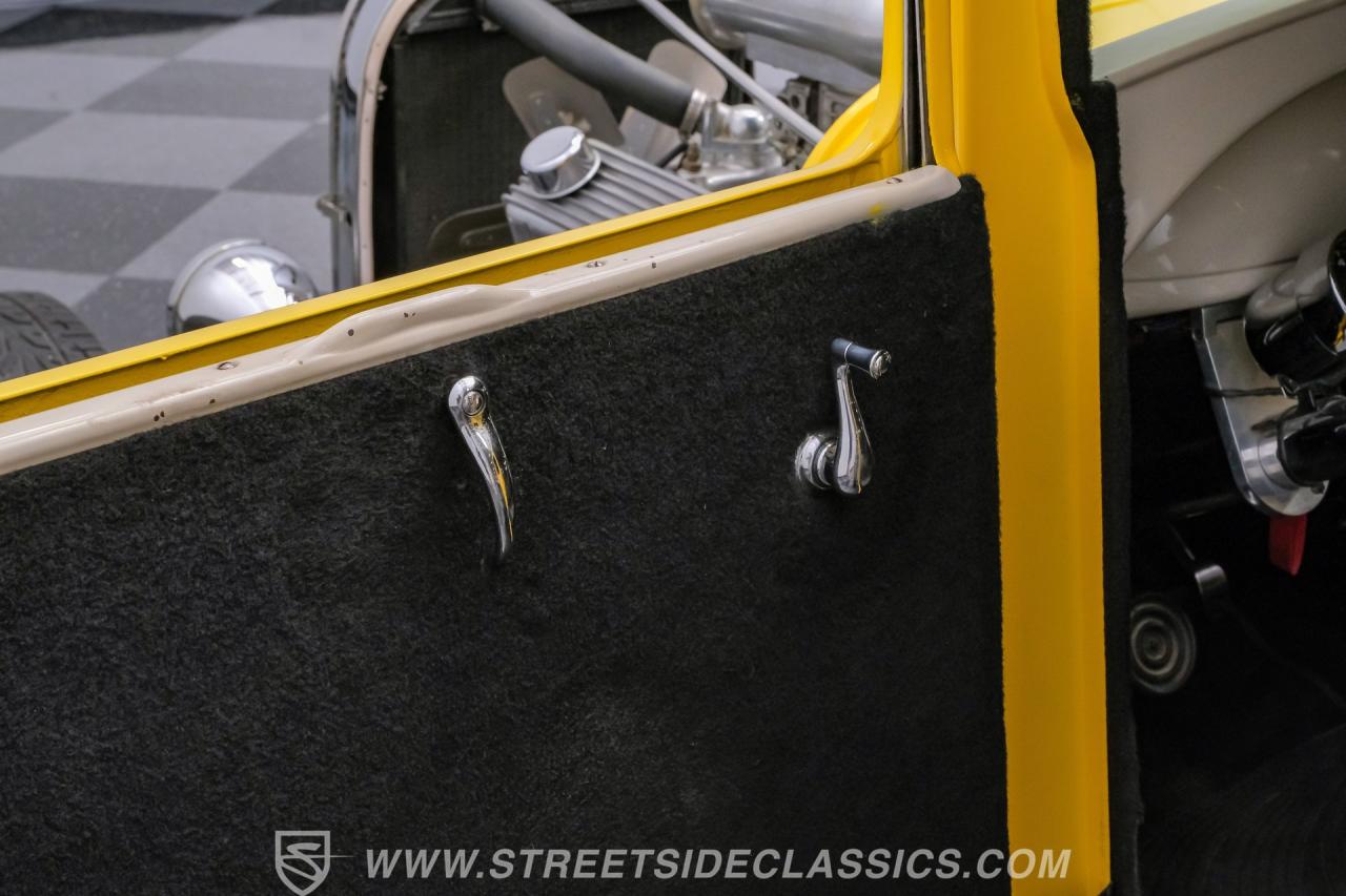 1929 Ford Model A 2-Door Sedan Hotrod