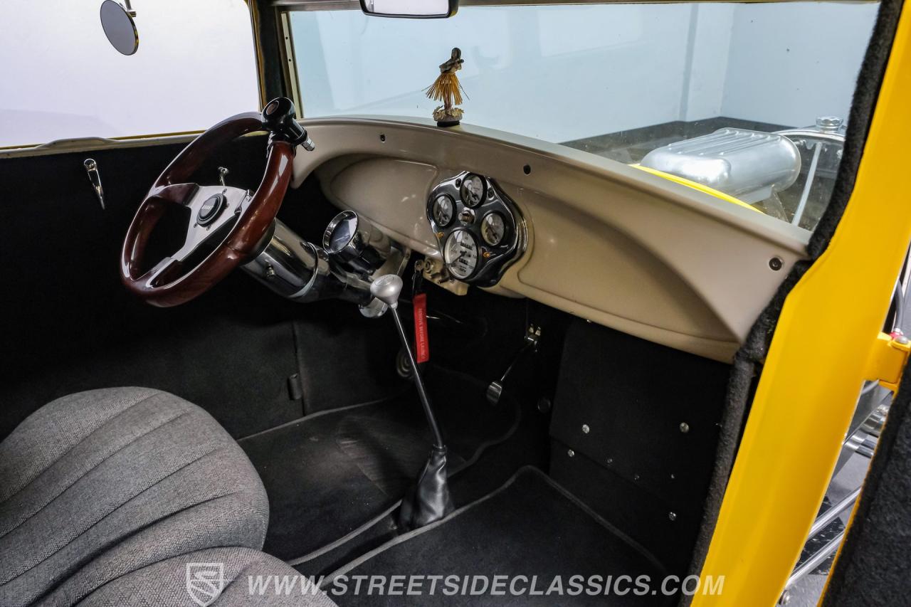 1929 Ford Model A 2-Door Sedan Hotrod