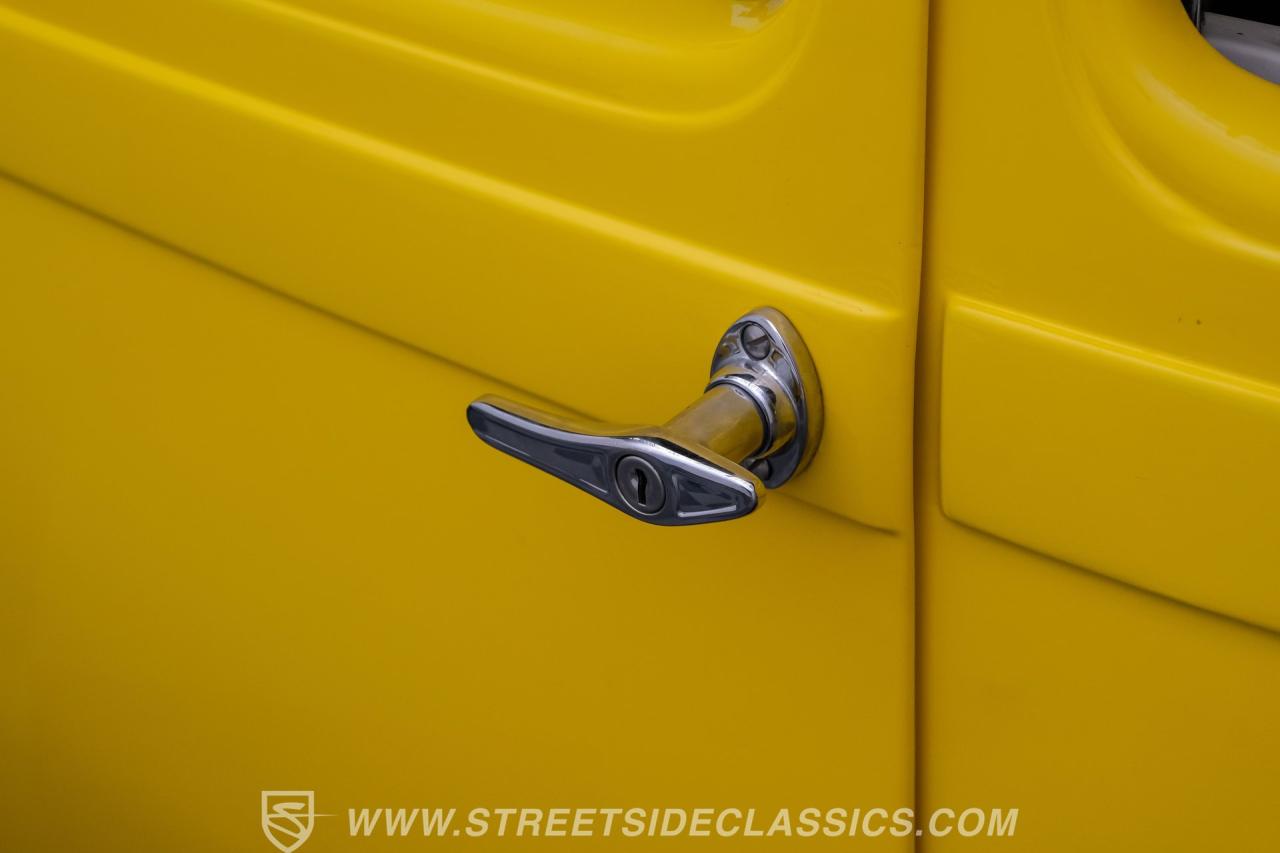 1929 Ford Model A 2-Door Sedan Hotrod