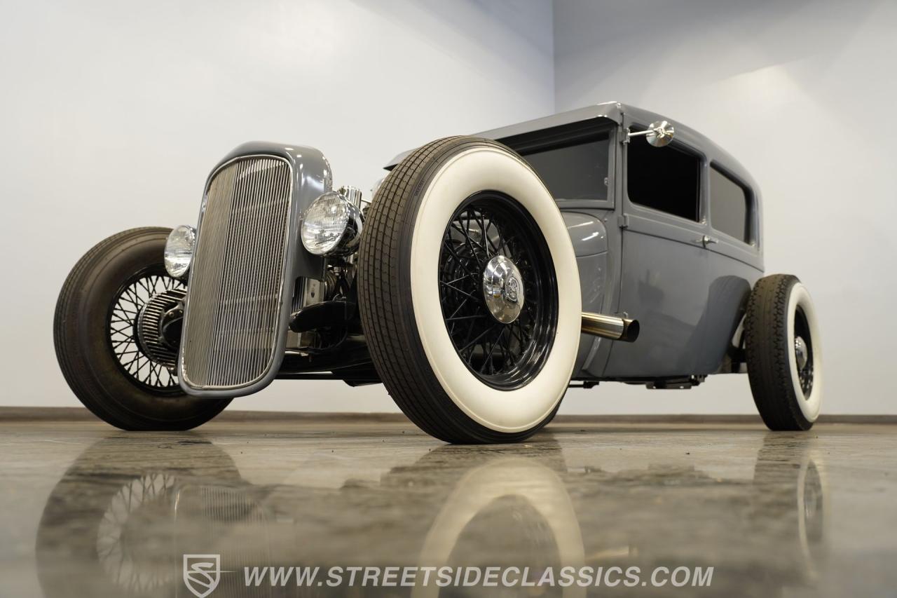 1930 Ford Model A Tudor Sedan Hotrod