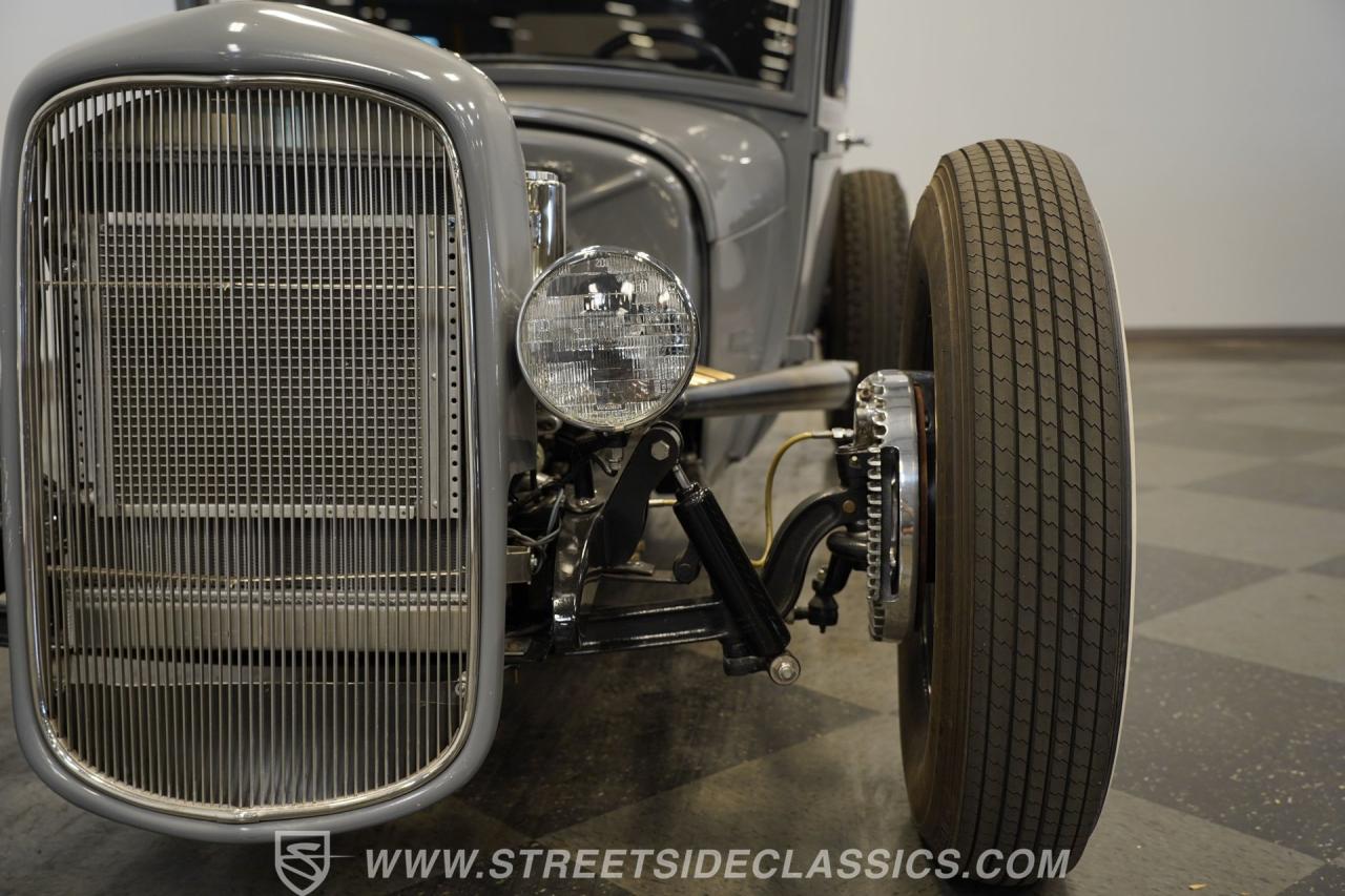 1930 Ford Model A Tudor Sedan Hotrod