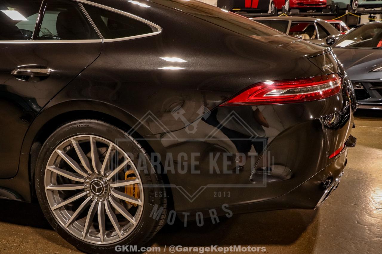 2019 Mercedes - Benz AMG GT