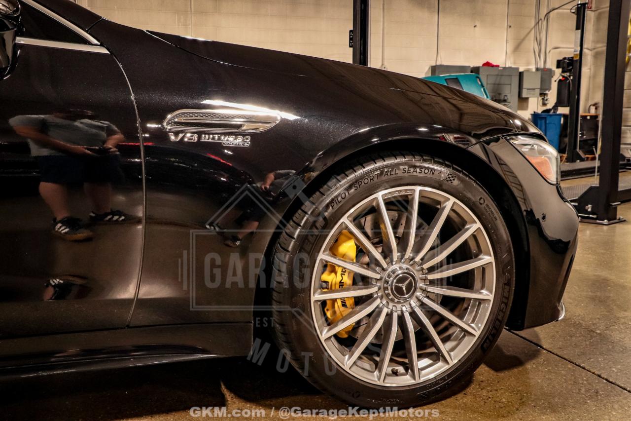 2019 Mercedes - Benz AMG GT