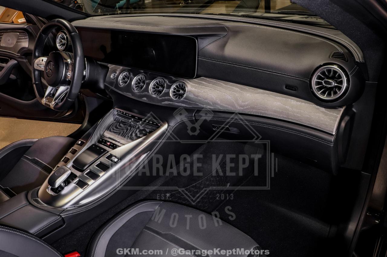 2019 Mercedes - Benz AMG GT