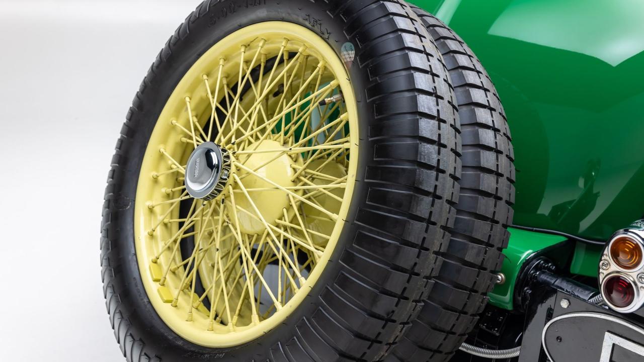 1928 Bugatti Type 44 Torp&eacute;do by Figoni