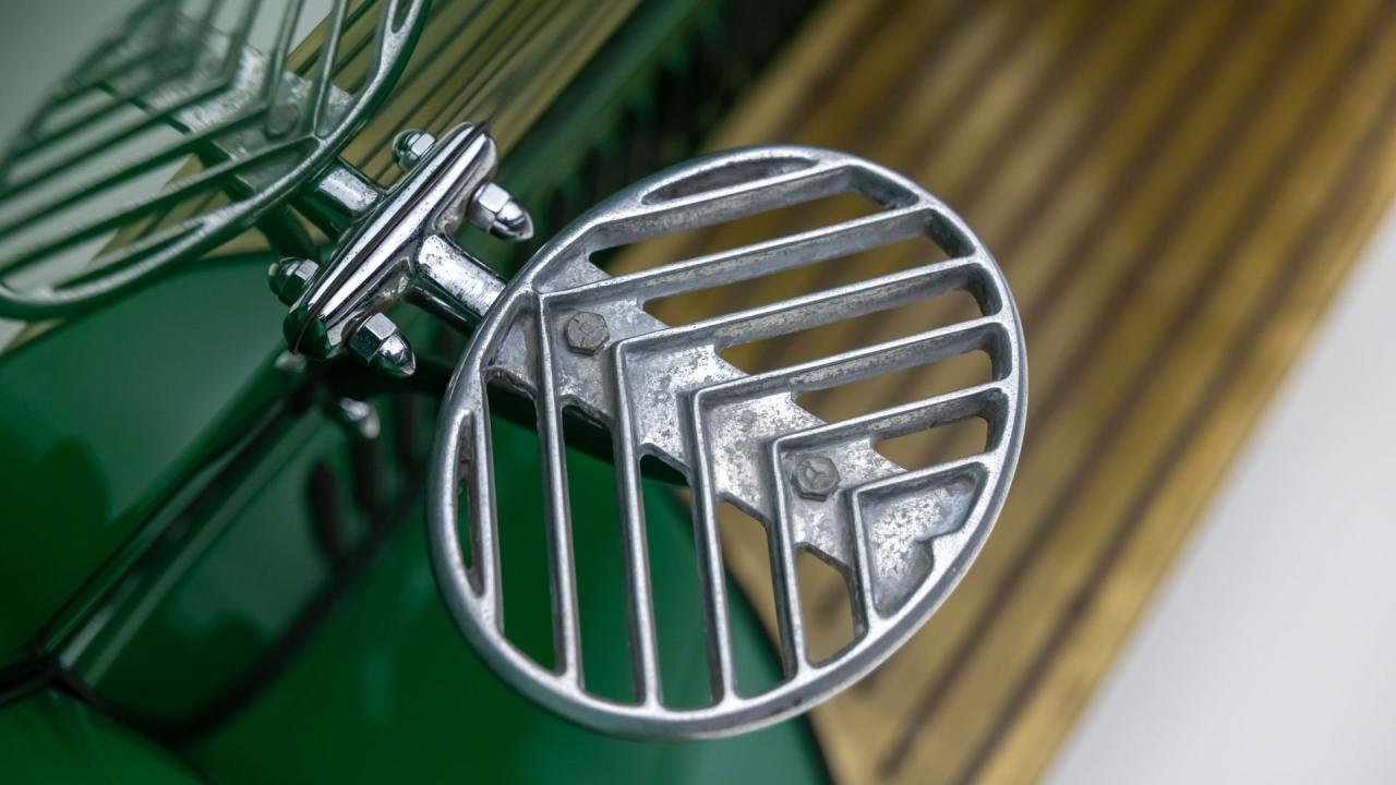 1928 Bugatti Type 44 Torp&eacute;do by Figoni