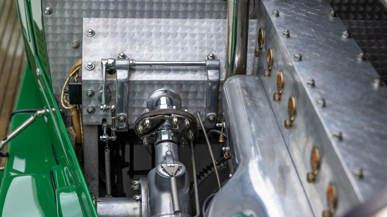 1928 Bugatti Type 44 Torp&eacute;do by Figoni